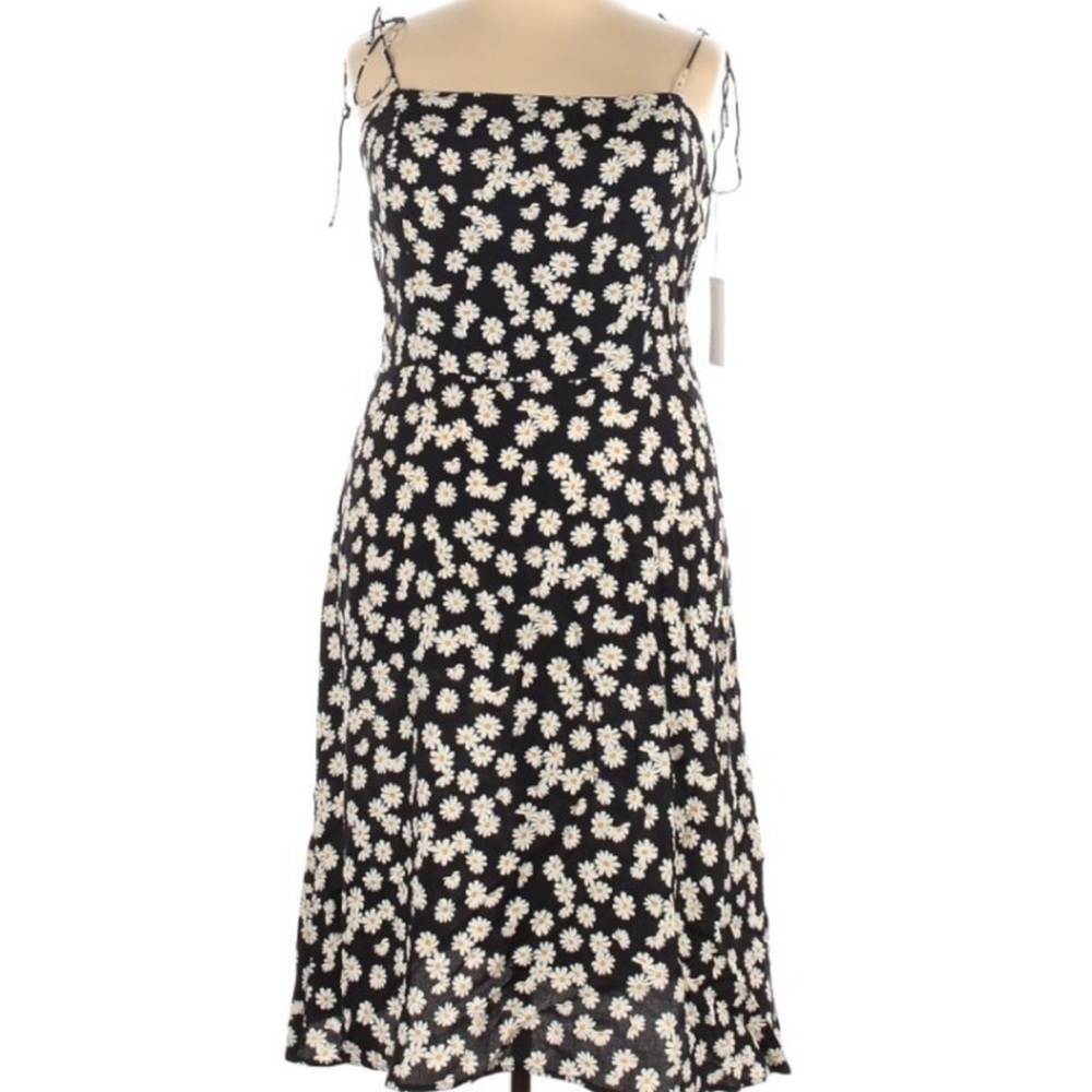 Reformation daisy dress